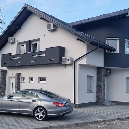 Hotel Sobe Marta Trgovisce Zewnętrze zdjęcie